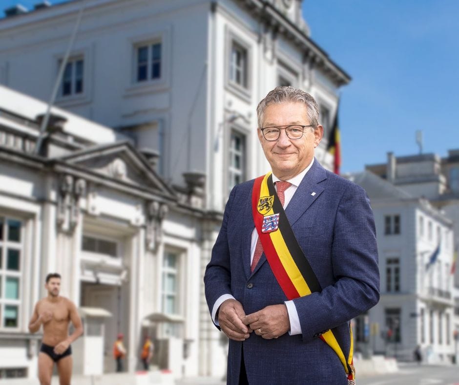 Brugs burgemeester heeft oplossing begroting: "verkoop Antwerpen aan Nederland"